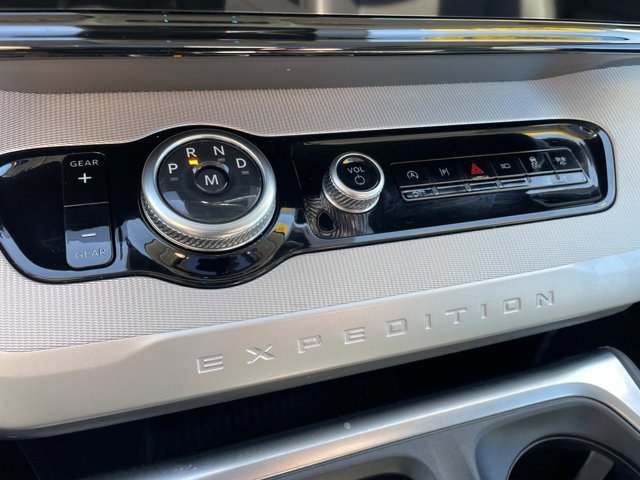 Certified 2025 Ford Expedition Max Active image 23