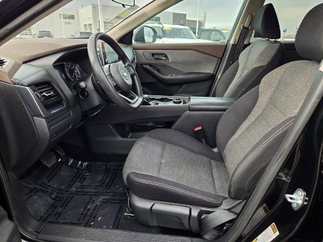 Used 2021 Nissan Rogue S image 18