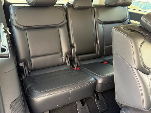Certified 2025 Ford Expedition Max Platinum AWD/4WD image 36