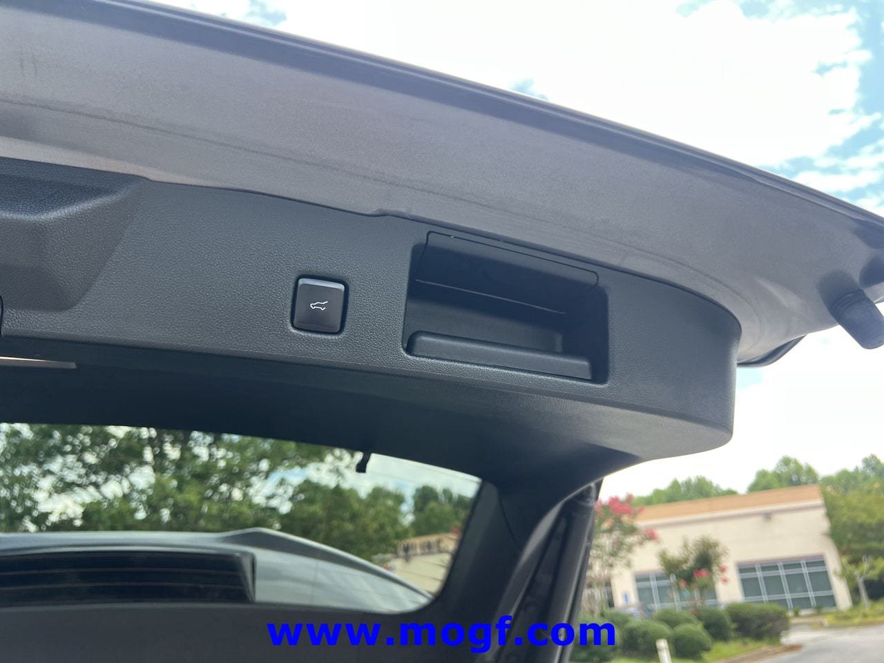 Certified 2024 Ford Escape ST-Line FWD image 22