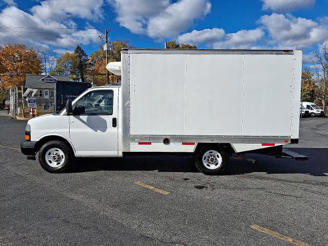 Used 2019 GMC Savana 3500 w/ Power Convenience Package image 5