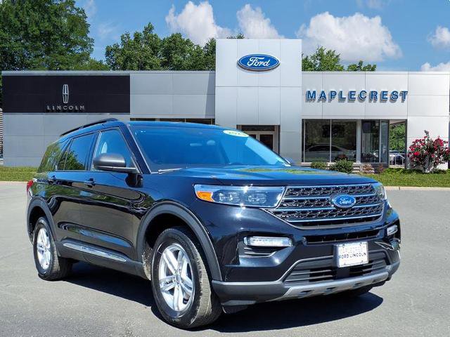Certified 2023 Ford Explorer XLT w/ Equipment Group 202A AWD/4WD image 1