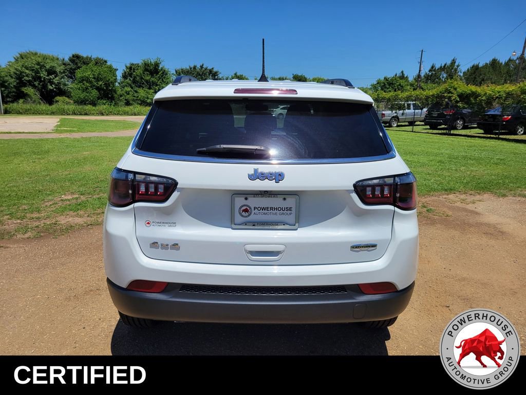 Used 2023 Jeep Compass Latitude AWD/4WD image 5