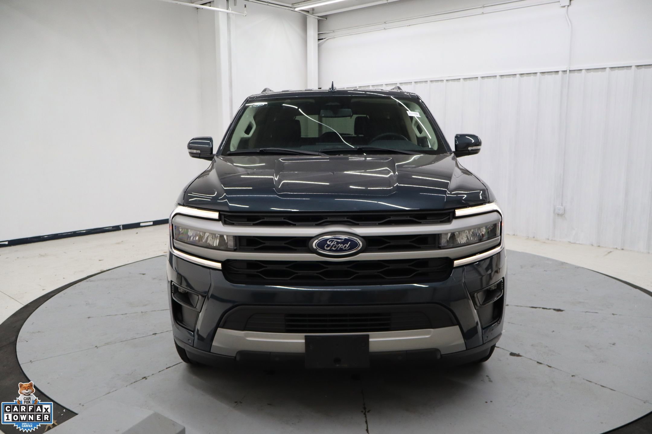 Certified 2024 Ford Expedition XLT image 9