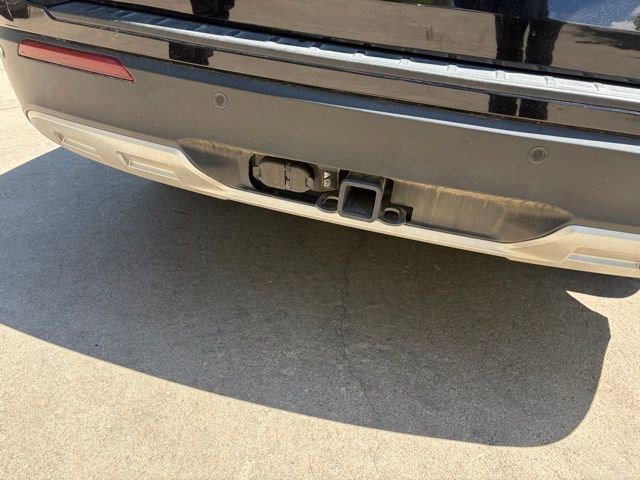 Certified 2023 Ford Explorer XLT w/ Equipment Group 202A AWD/4WD image 14