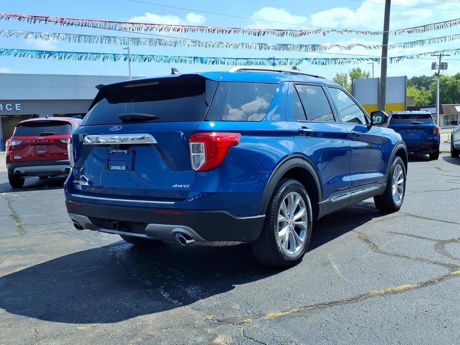 Certified 2023 Ford Explorer Limited w/ Class IV Trailer Tow Package AWD/4WD image 22