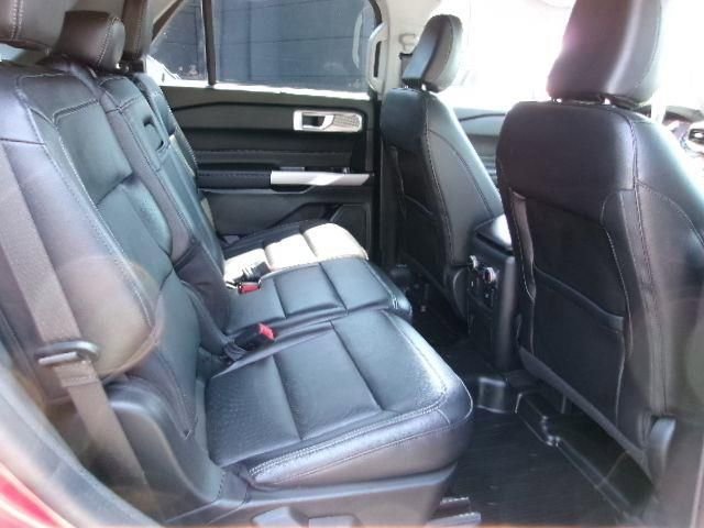 Certified 2023 Ford Explorer Limited w/ Equipment Group 301A AWD/4WD image 5