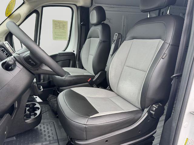 Used 2025 RAM ProMaster 3500 w/ Convenience Group FWD image 16