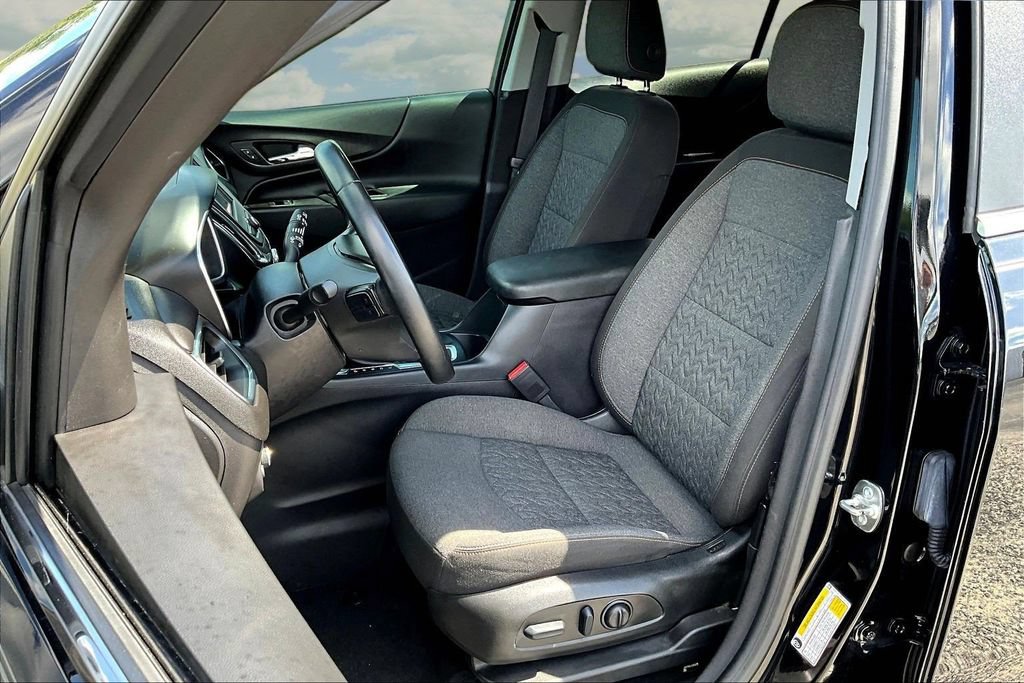 Used 2024 Chevrolet Equinox LT AWD/4WD image 23