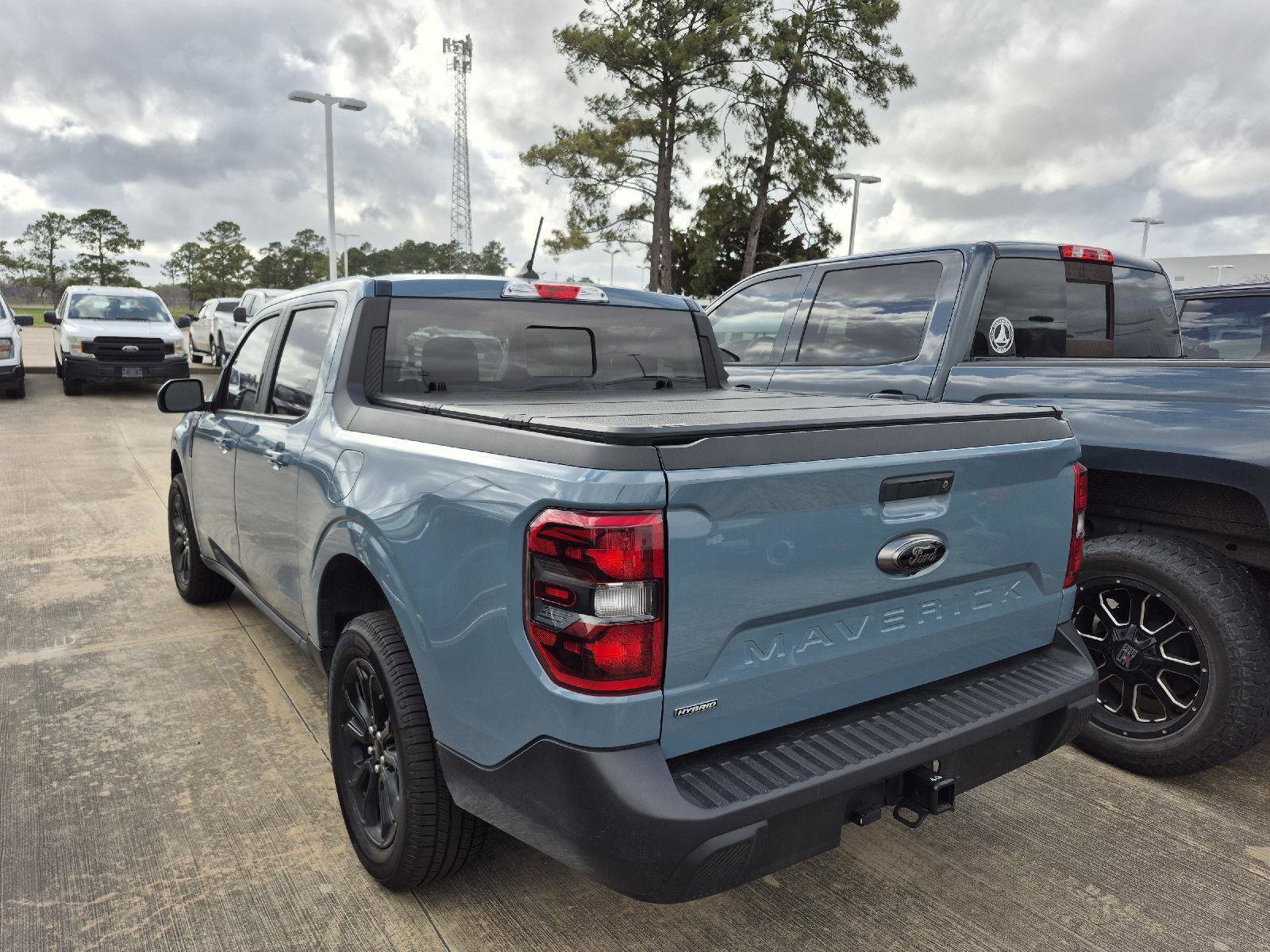 Certified 2023 Ford Maverick Lariat w/ Lariat Luxury Package image 2