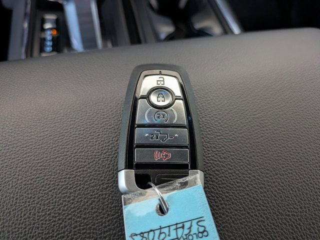 Certified 2025 Ford F150 Lariat w/ Equipment Group 501A Mid image 31