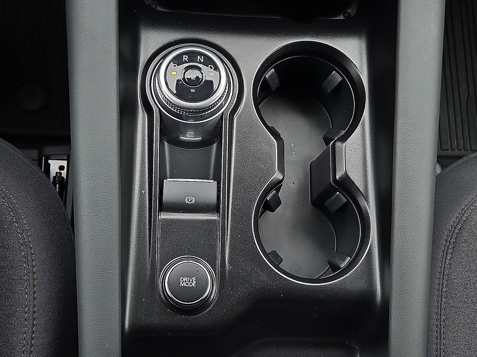 Certified 2025 Ford Explorer Active RWD image 19