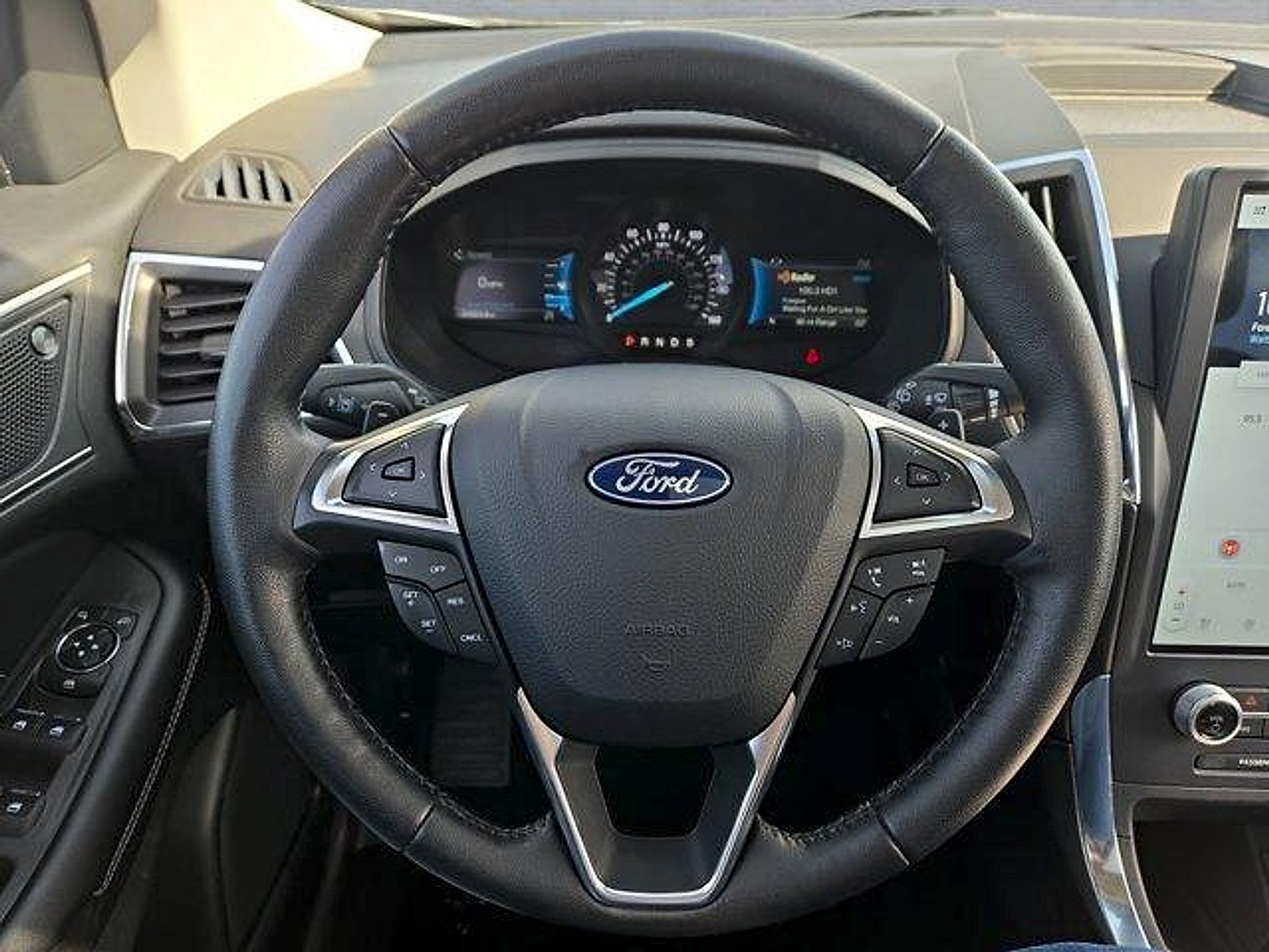 Certified 2023 Ford Edge Titanium w/ Class II Trailer Tow Package AWD/4WD image 13