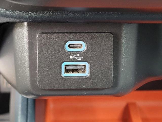 Certified 2022 Ford Maverick XLT w/ Equipment Group 300A Standard image 15