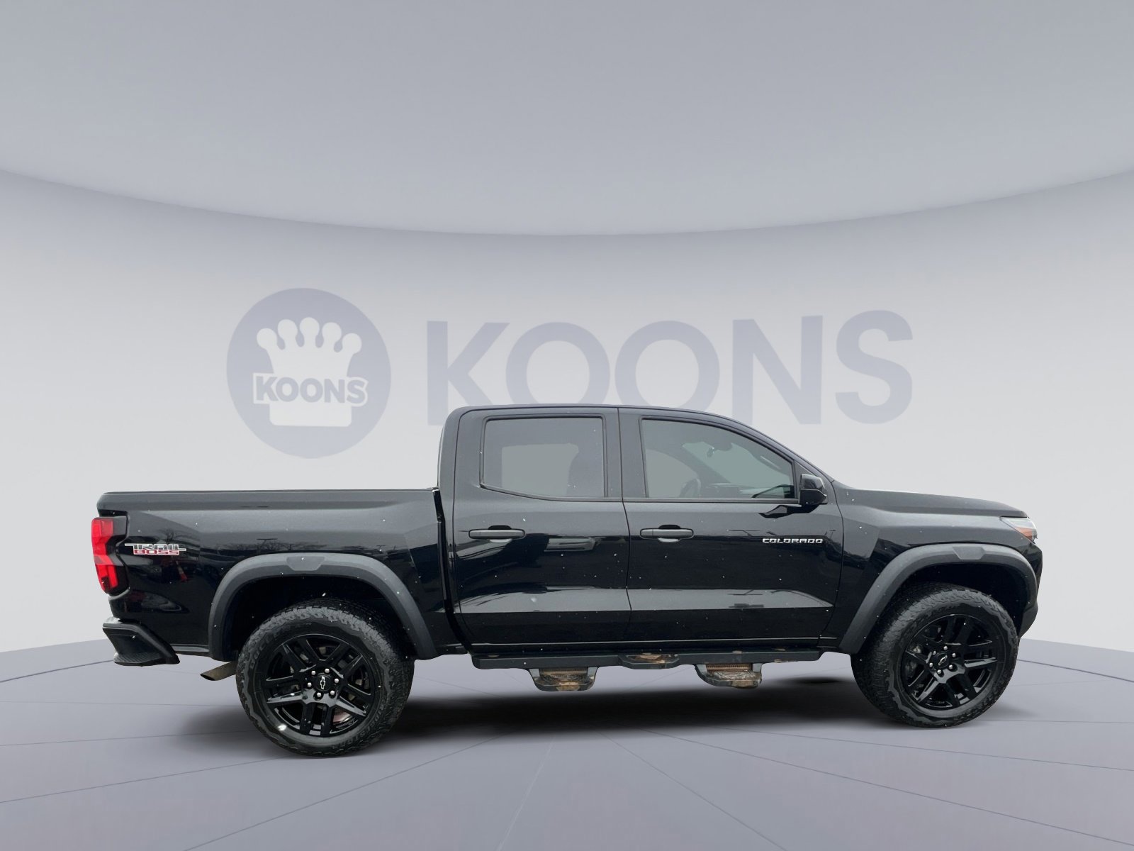 Used 2024 Chevrolet Colorado Trail Boss w/ Technology Package image 6