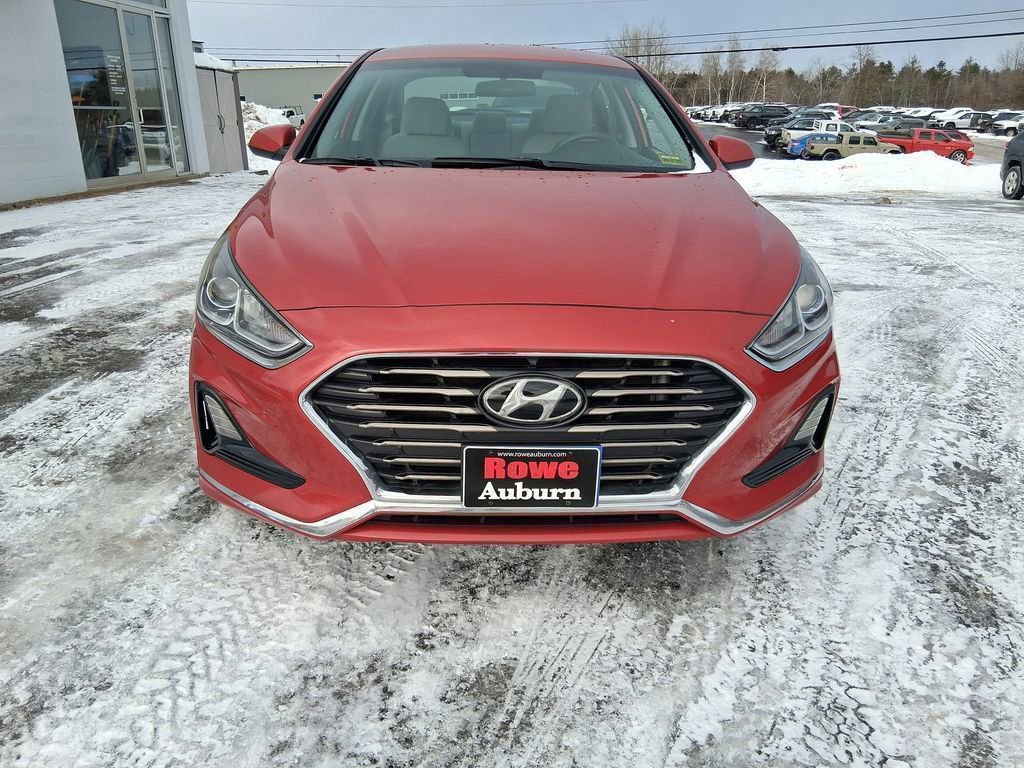 Used 2019 Hyundai Sonata SE w/ Cargo Package image 2