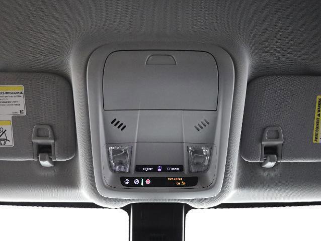 Used 2023 Chevrolet Equinox LT image 16