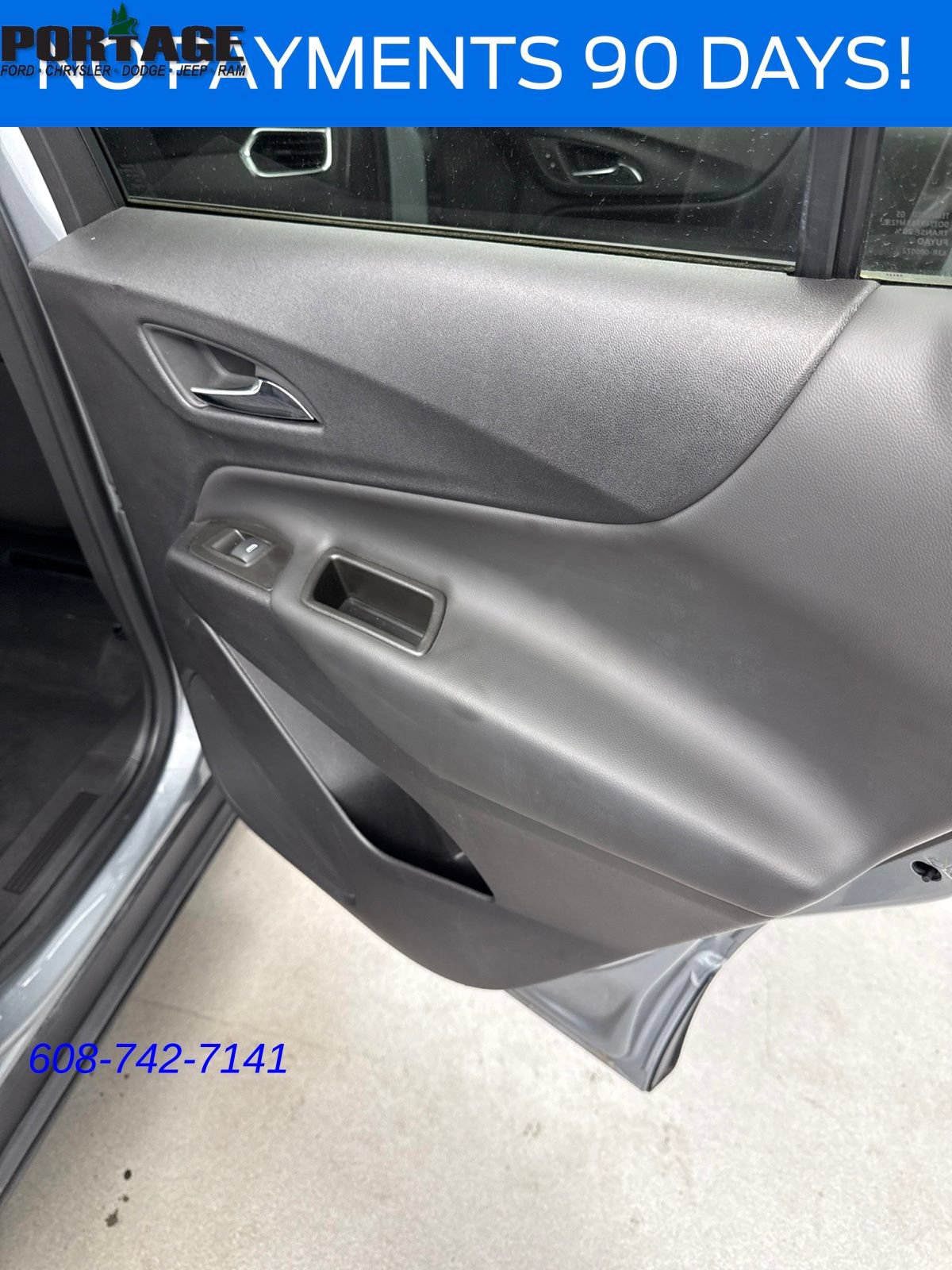 Used 2024 Chevrolet Equinox LT AWD/4WD image 34