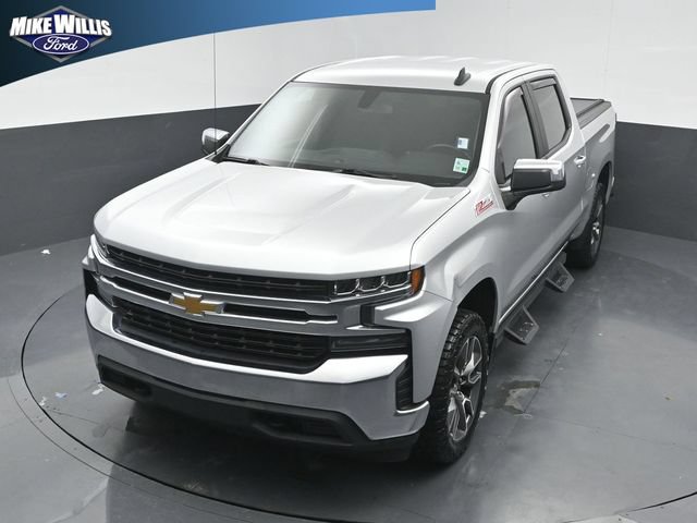 Used 2020 Chevrolet Silverado 1500 LT w/ Texas Edition AWD/4WD image 11