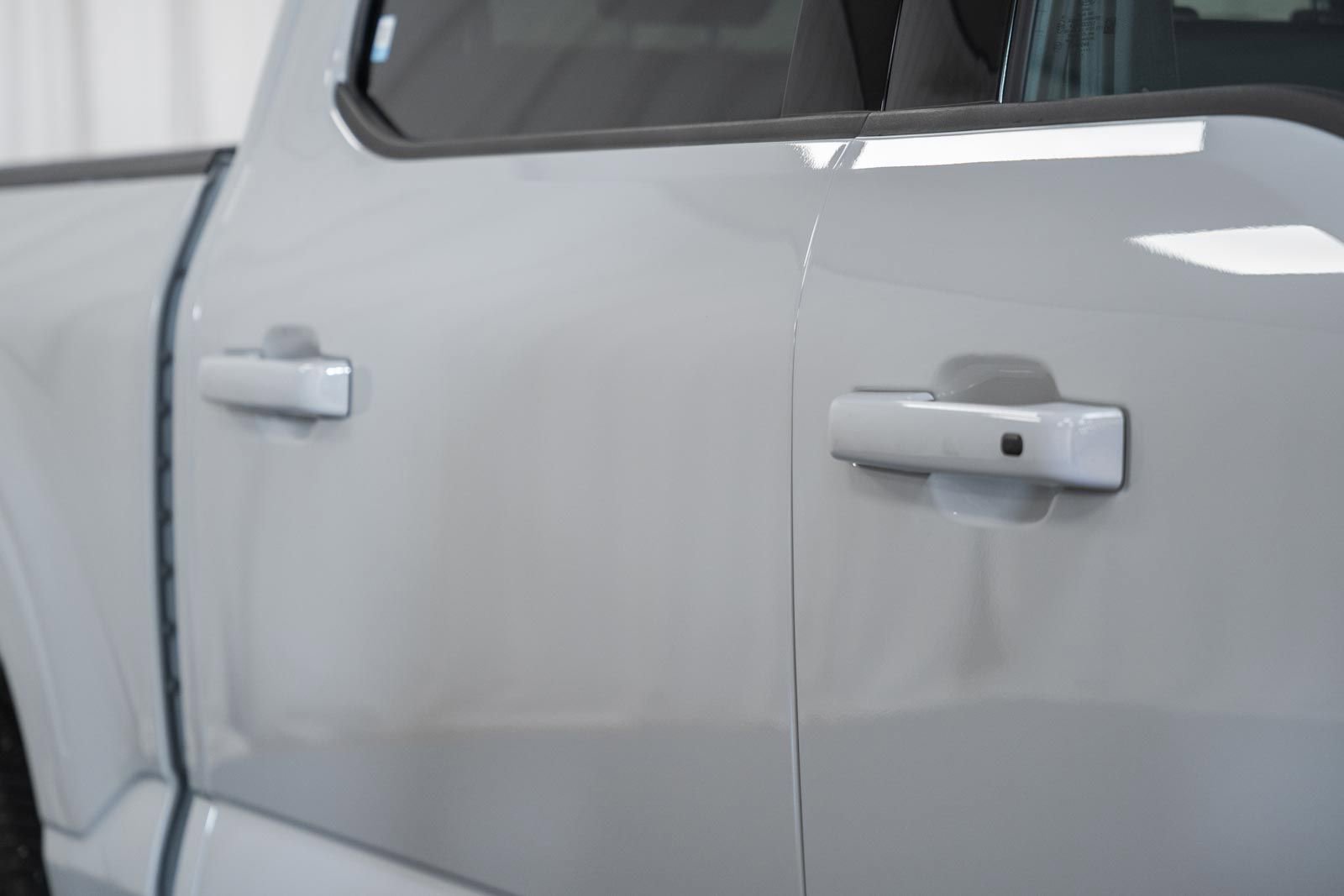 Certified 2023 Ford F150 Lariat w/ Equipment Group 502A High image 22