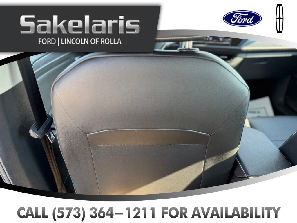 Used 2024 Volkswagen Jetta SE FWD image 35