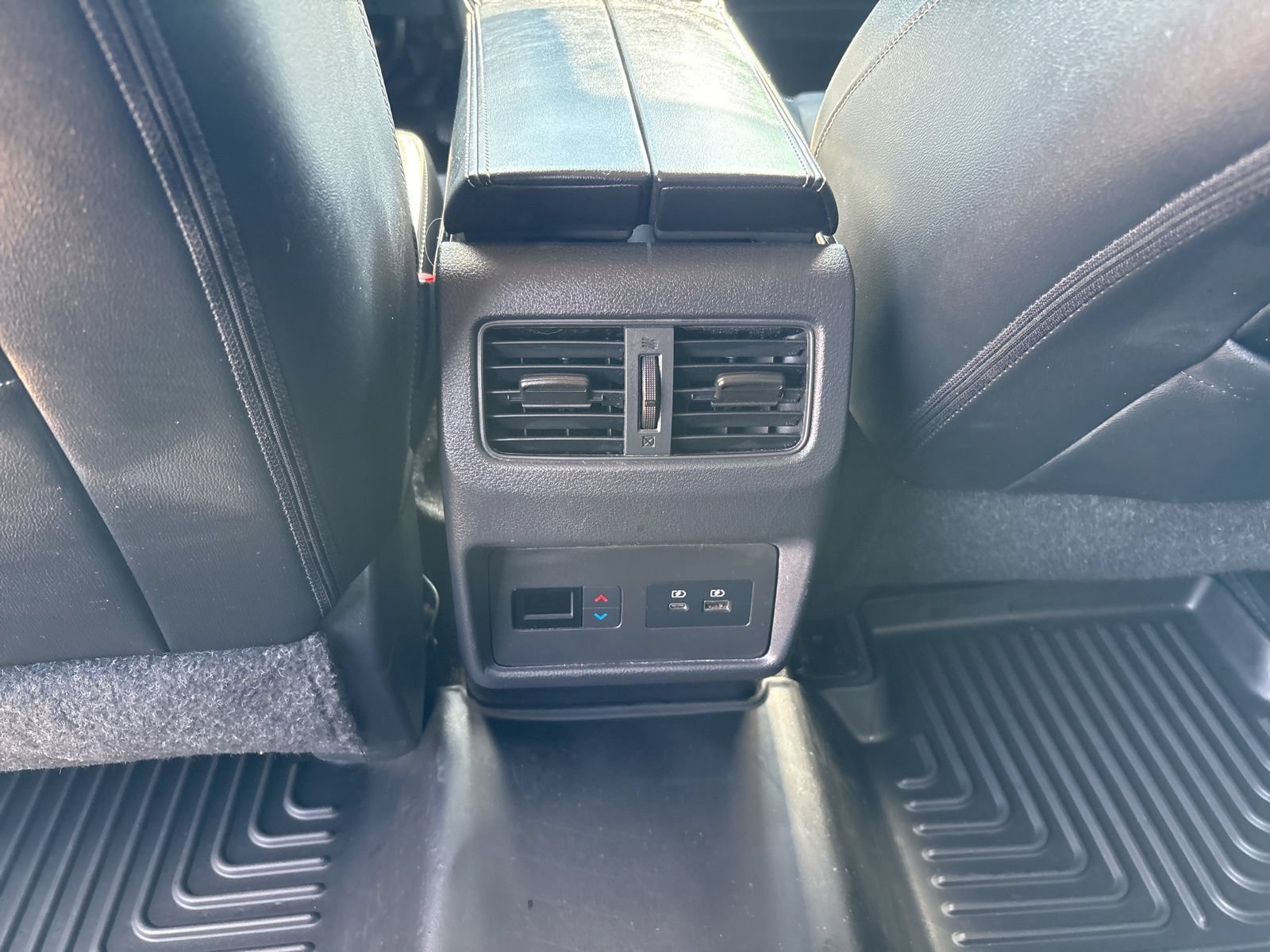 Used 2022 Nissan Rogue SL FWD image 14