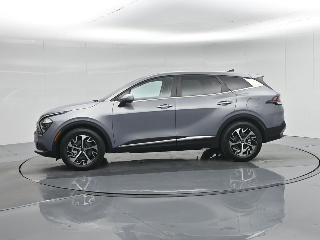 Used 2023 Kia Sportage EX image 21