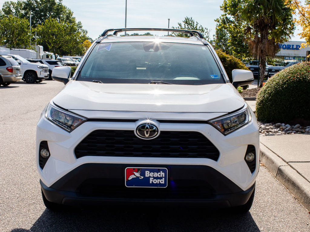 Used 2021 Toyota RAV4 XLE w/ Convenience Package AWD/4WD image 2