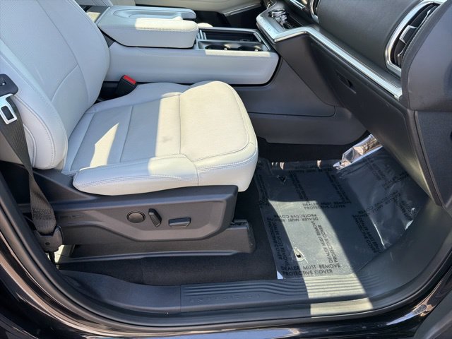 Certified 2025 Ford Expedition Max Platinum AWD/4WD image 50