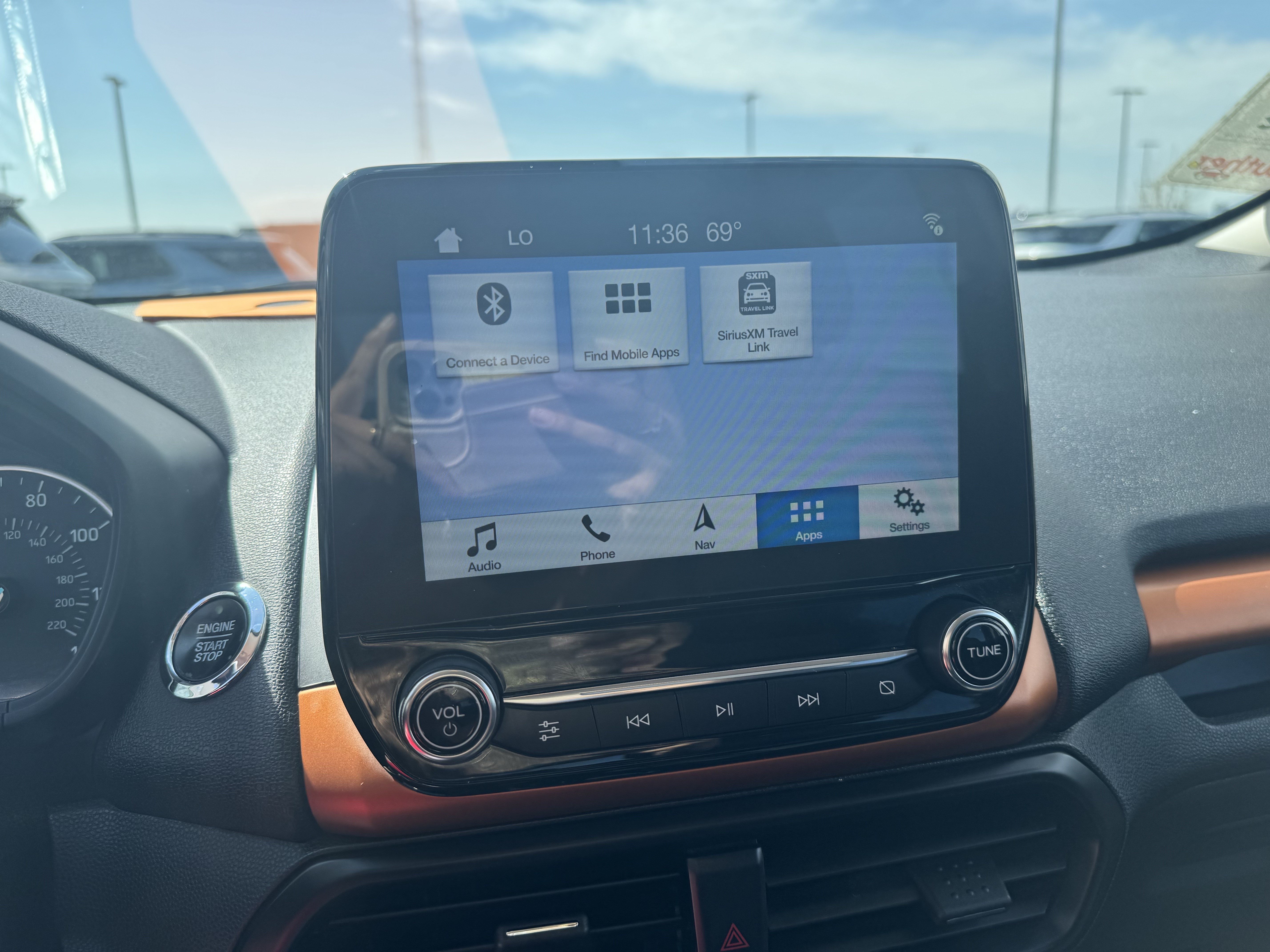 Certified 2018 Ford EcoSport SES w/ SES Cold Weather Package AWD/4WD image 15