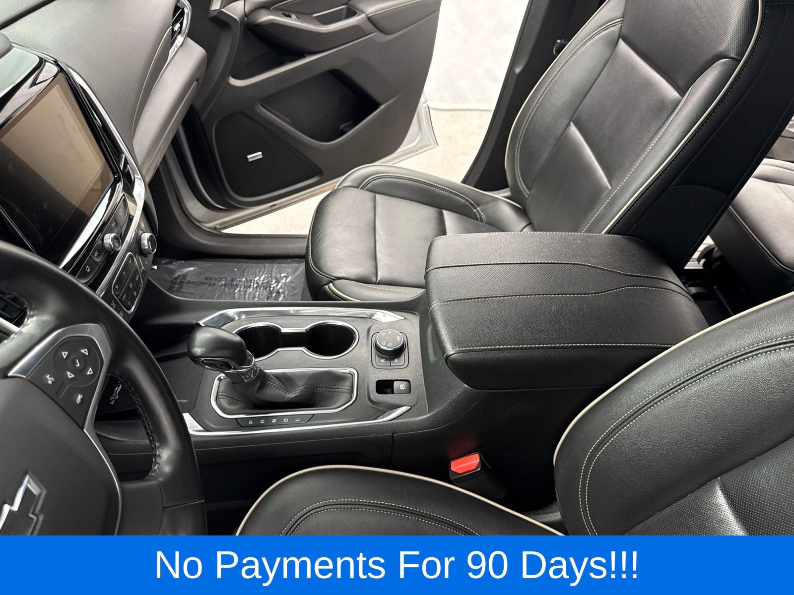 Used 2022 Chevrolet Traverse Premier w/ Redline Edition AWD/4WD image 19