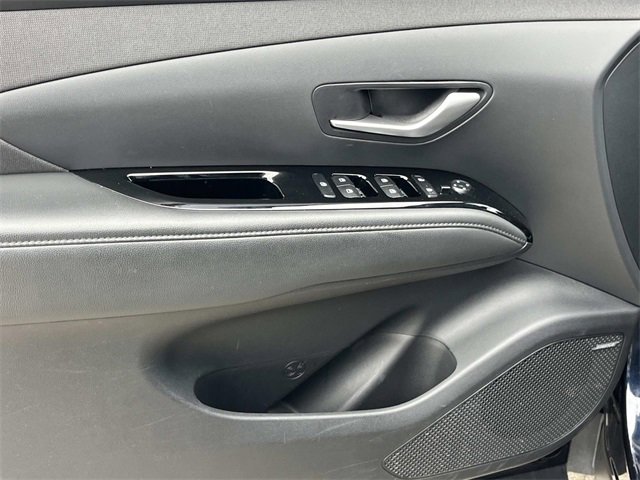 Used 2024 Hyundai Tucson Limited image 28