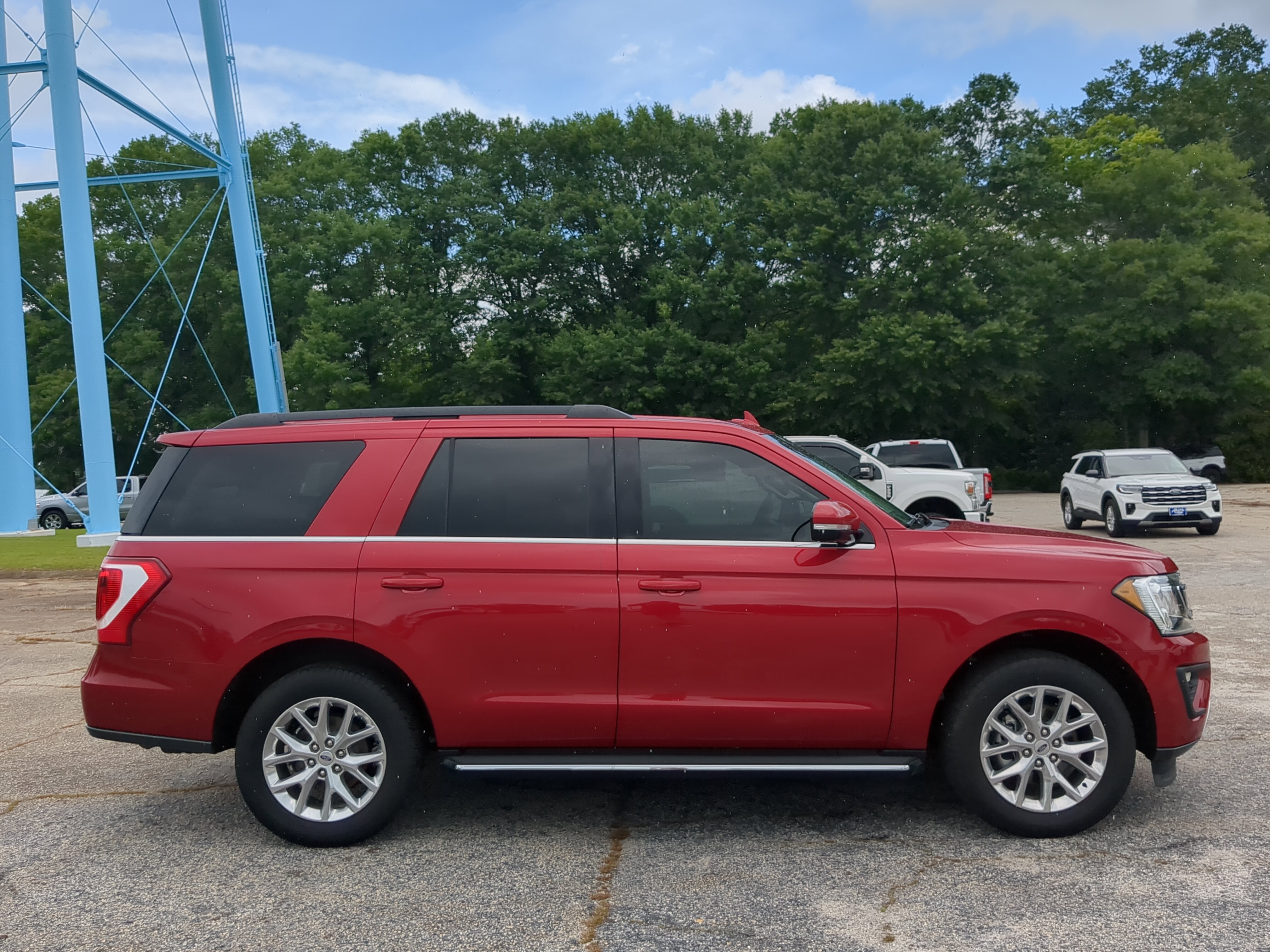 Certified 2021 Ford Expedition XLT RWD image 2