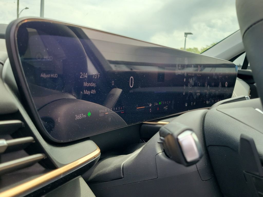 Used 2025 Buick Envision Avenir AWD/4WD image 22
