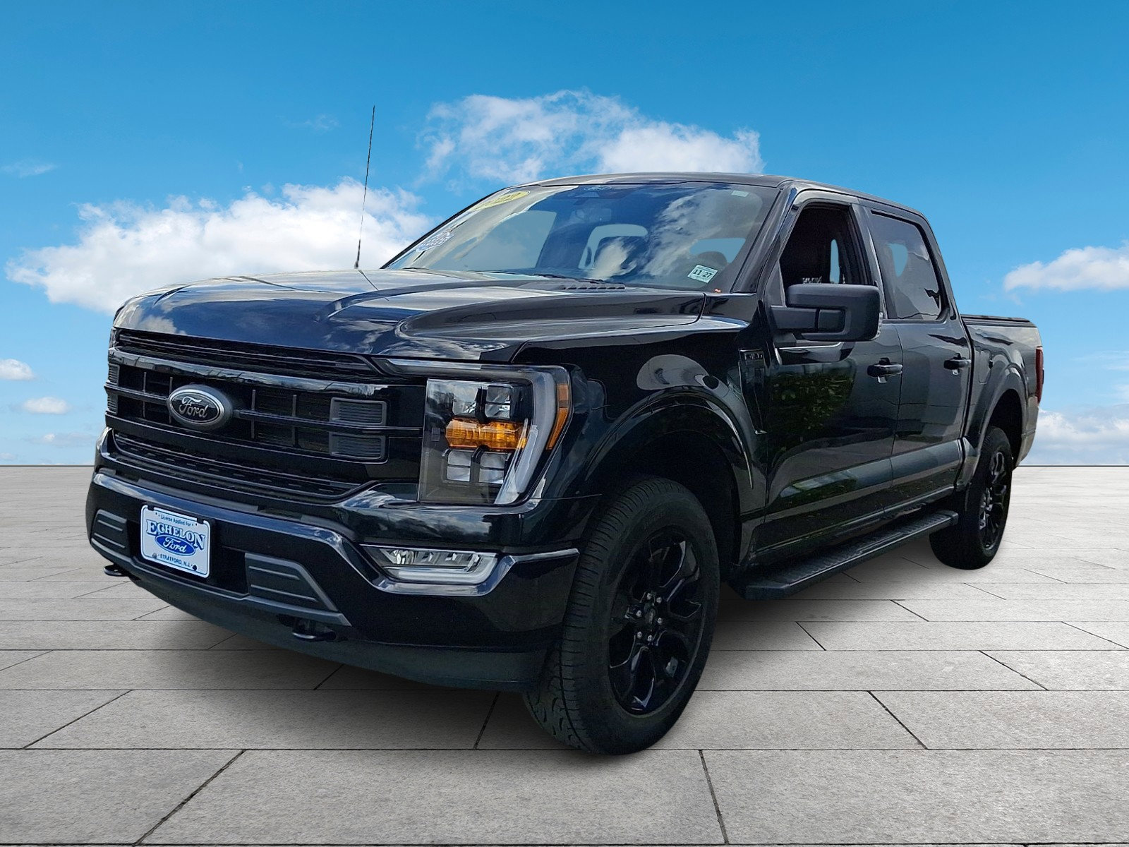 Certified 2022 Ford F150 XLT w/ Equipment Group 302A High AWD/4WD image 3