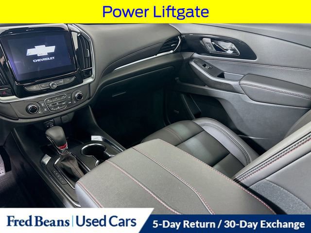 Used 2023 Chevrolet Traverse RS image 32