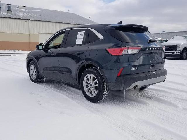 Certified 2022 Ford Escape SE w/ Cold Weather Package image 3