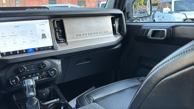 Certified 2025 Ford Bronco Outer Banks AWD/4WD image 20