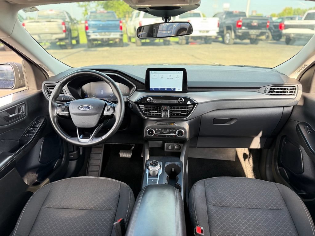 Certified 2024 Ford Escape Active AWD/4WD video 2