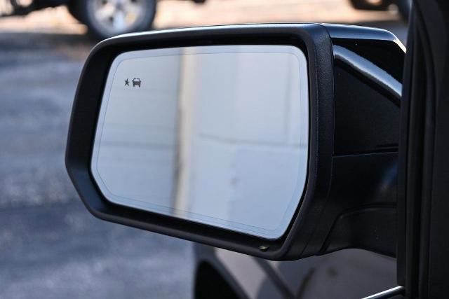 Used 2020 GMC Acadia Denali w/ Trailering Package image 18