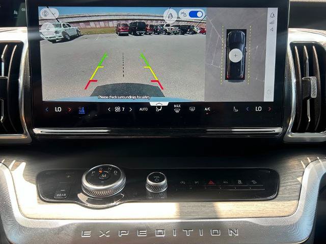 Certified 2025 Ford Expedition Max Platinum AWD/4WD image 11