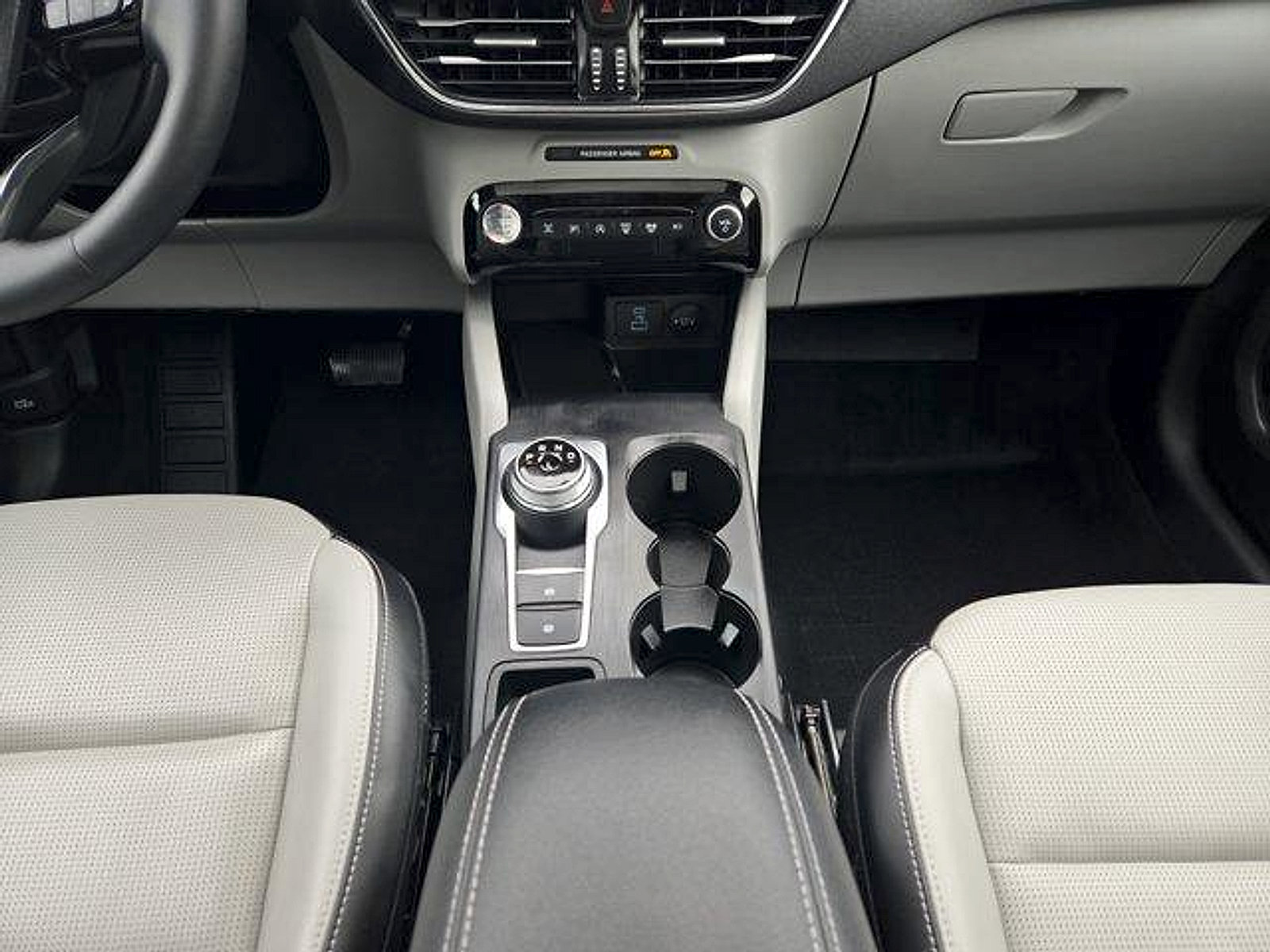 Certified 2023 Ford Escape Platinum AWD/4WD image 21