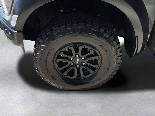 Certified 2025 Ford F150 Raptor AWD/4WD image 31