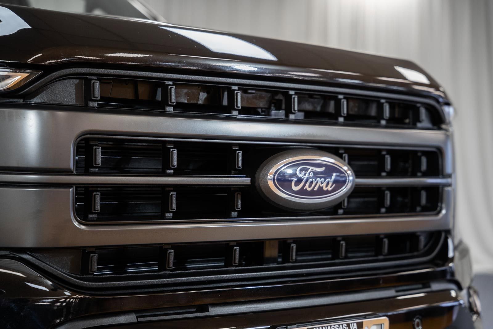 Certified 2023 Ford F150 Lariat w/ Equipment Group 502A High image 7