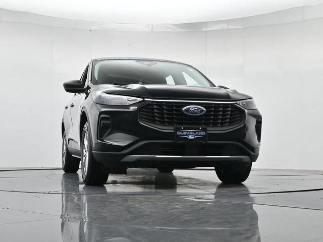 Certified 2024 Ford Escape Active AWD/4WD image 37