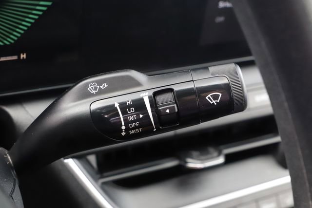 Used 2025 Kia K4 FWD image 34