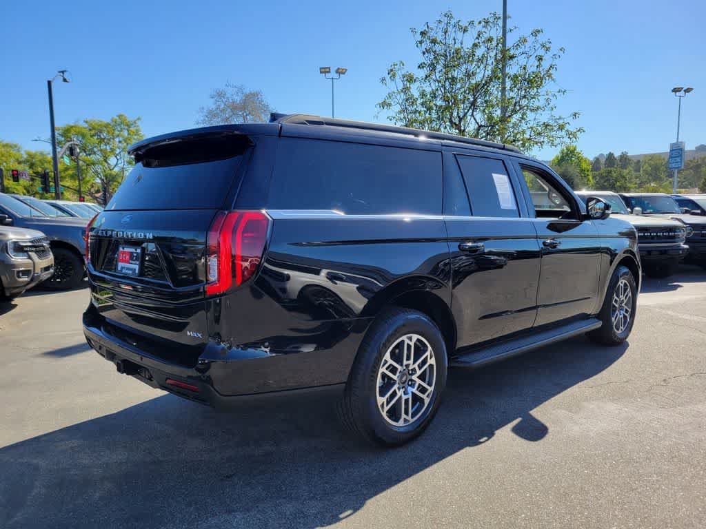 Certified 2025 Ford Expedition Max Active RWD image 7