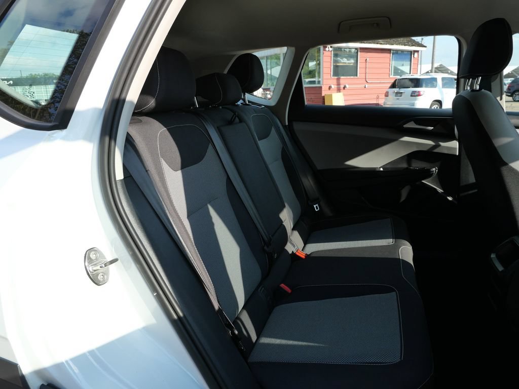 Used 2022 Volkswagen Taos S AWD/4WD image 14