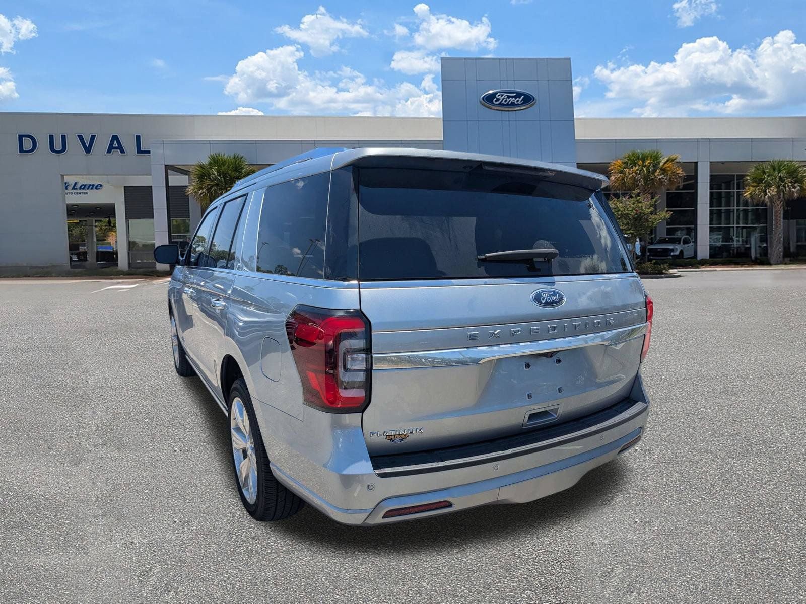 Certified 2023 Ford Expedition Platinum AWD/4WD image 6