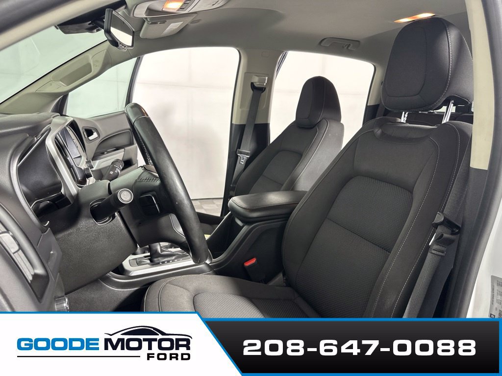 Used 2021 Chevrolet Colorado LT w/ Safety Package AWD/4WD image 11